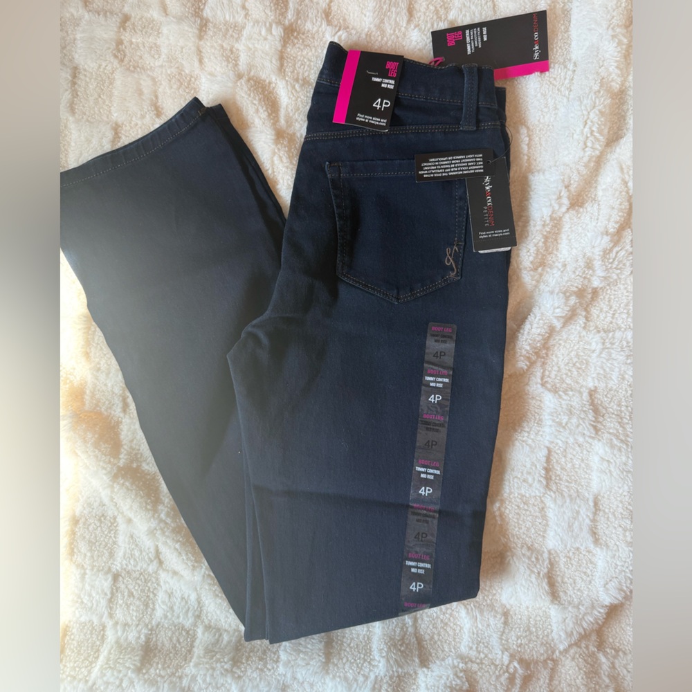 Style & Co. Dark Blue Boot Leg women's jeans. Size 4P. New with tags